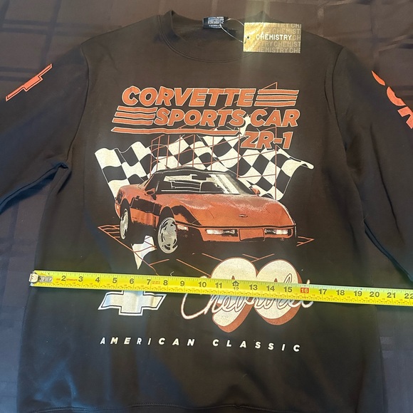 NWT Corvette General Motors Sweatshirt - Size Medium - Picture 2 of 5